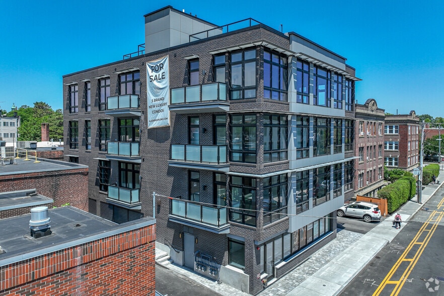 14 Green St, Brookline, MA for sale - Primary Photo - Image 1 of 8