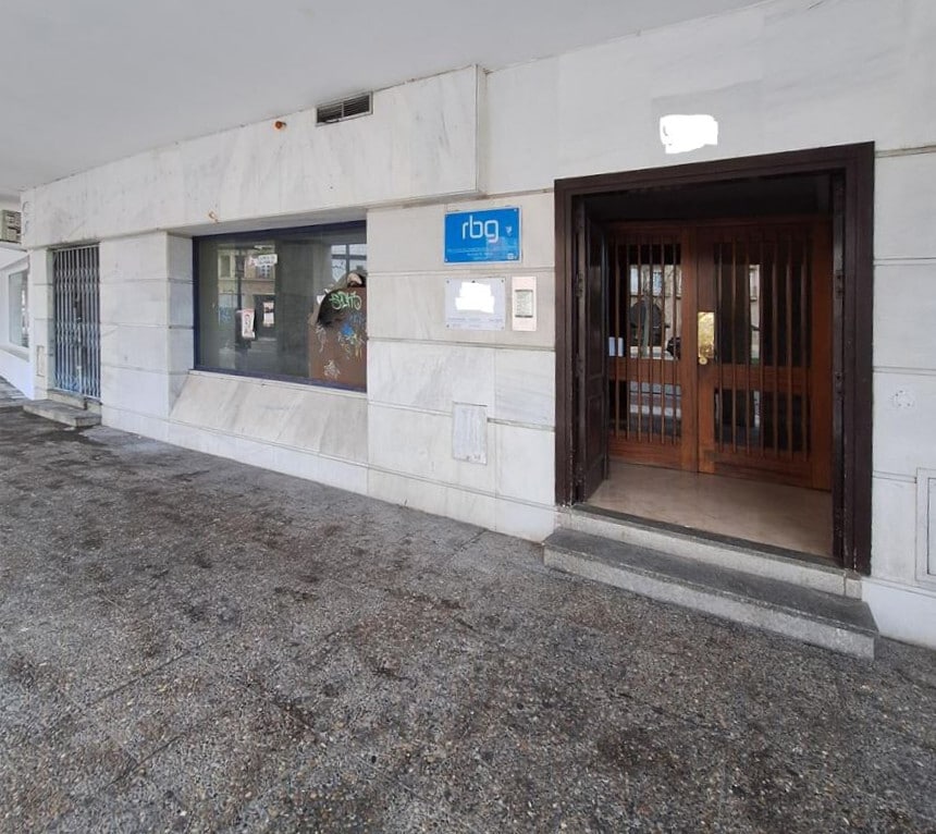 Jerez de la Frontera, CAD 11402 - Unit - -  - Interior Photo - Image 2 of 8