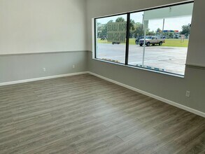 2311-2349 S Ridgewood Ave, Edgewater, FL for lease Interior Photo- Image 2 of 4