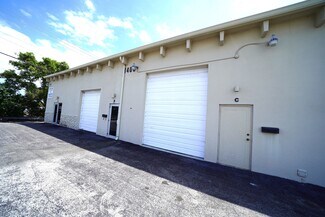 Plus de détails pour 1400 Forsythe Rd, West Palm Beach, FL - Local d'activités à louer