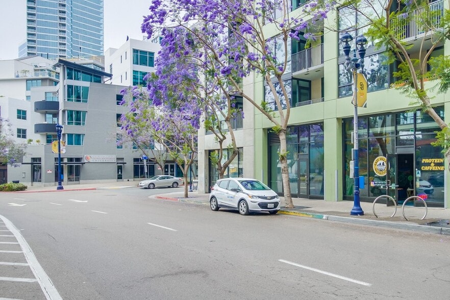 302-390 11th Ave, San Diego, CA à vendre - Photo du bâtiment - Image 2 de 10
