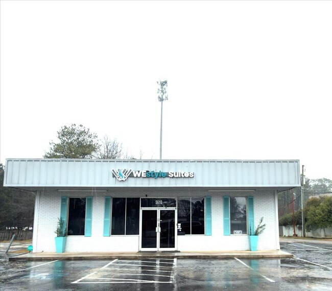 Plus de détails pour 5610 Old National Hwy, Atlanta, GA - Bureau à vendre
