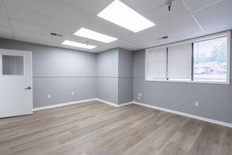1379 McDow Dr, Rock Hill, SC for lease Interior Photo- Image 1 of 7