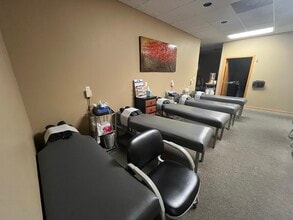 2434 N Woodlawn St, Wichita, KS for lease Interior Photo- Image 2 of 3