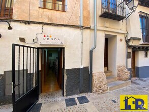 Retail in Cuenca, Cuenca for lease Interior Photo- Image 1 of 16