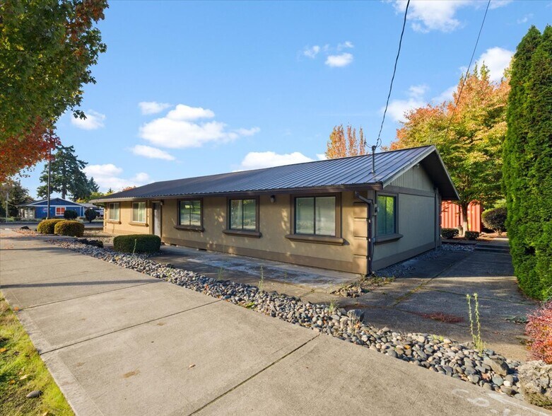 1114 NE 112th Ave, Vancouver, WA à vendre - Photo du bâtiment - Image 2 de 13