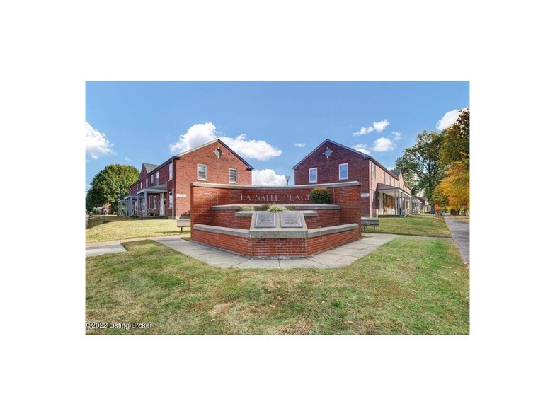 1805 Dixie Hwy, Louisville, KY for sale - Building Photo - Image 1 of 12