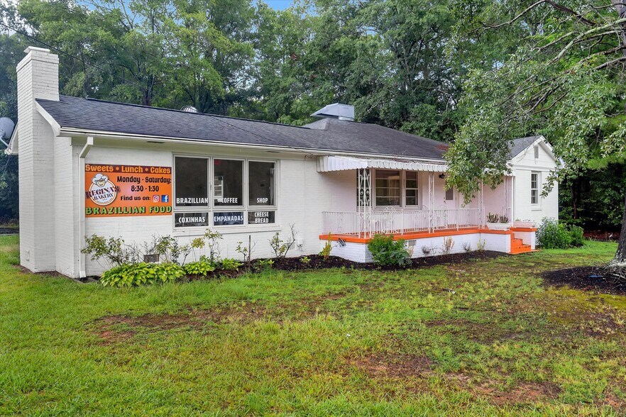 323 W Georgia Rd, Simpsonville, SC à vendre - Photo du bâtiment - Image 3 de 29