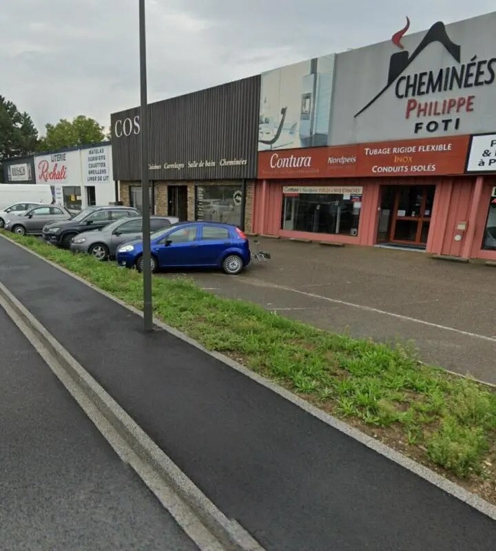 Retail in Vendenheim for lease Building Photo- Image 1 of 2