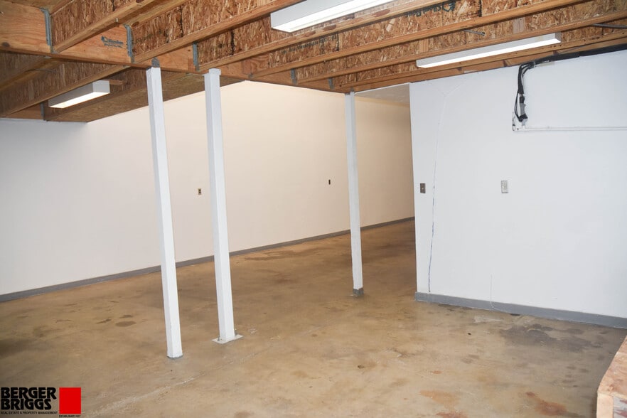 6310 Edith Blvd NE, Albuquerque, NM for lease - Building Photo - Image 2 of 7