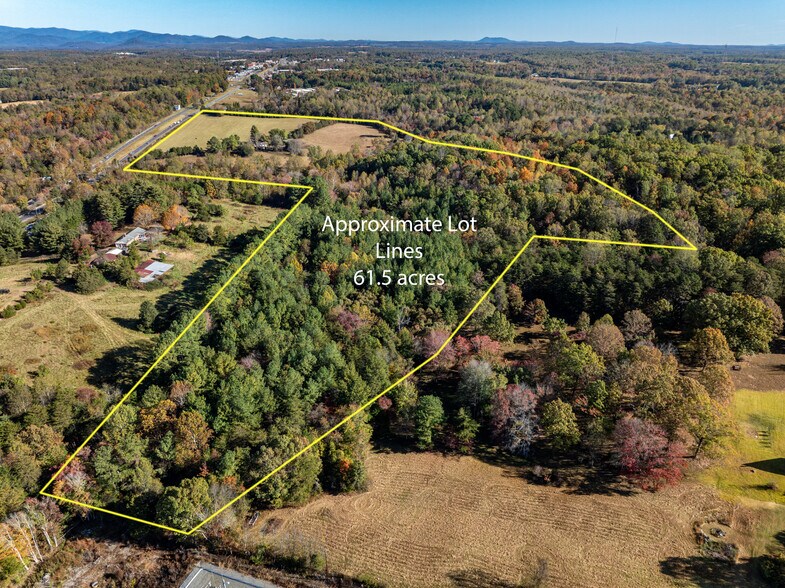 7634 Seminole Trl, Ruckersville, VA à vendre - Photo du bâtiment - Image 3 de 16