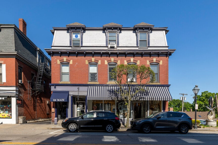 110 Main St, East Greenwich, RI à louer - Photo principale - Image 1 de 7