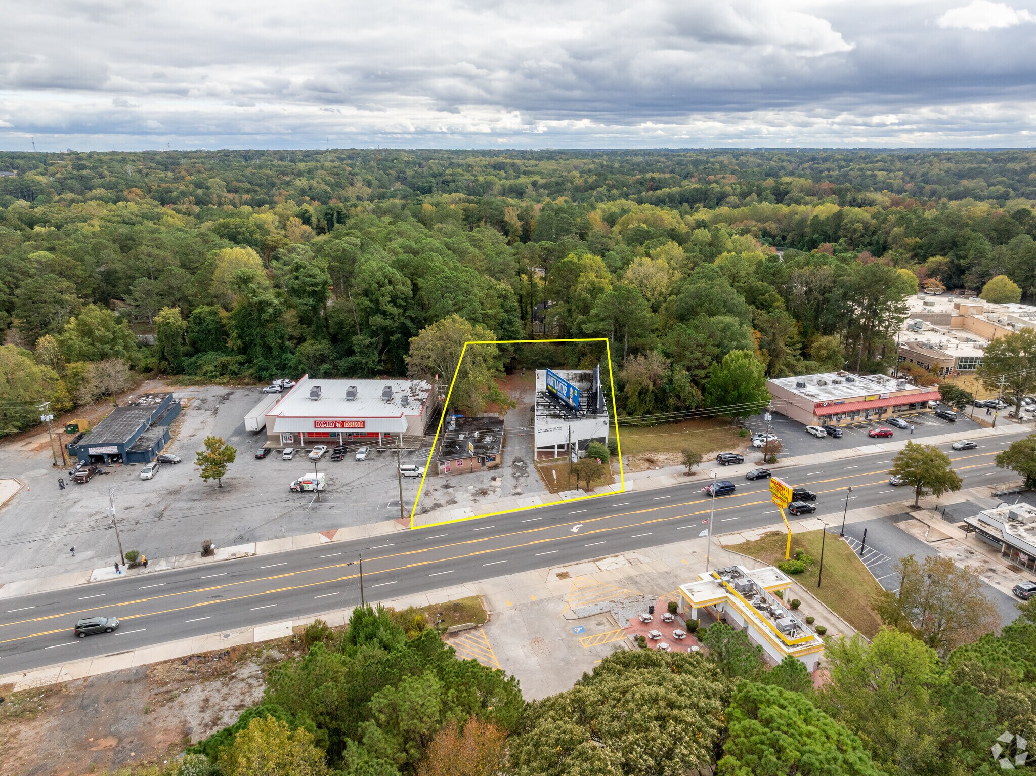Office/Retail Portfolio in South Atlanta portefeuille de 2 propriétés à vendre sur LoopNet.ca Aérien- Image 1 de 22
