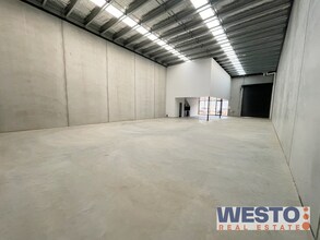 150 Palmers Rd, Truganina for lease Interior Photo- Image 2 of 5