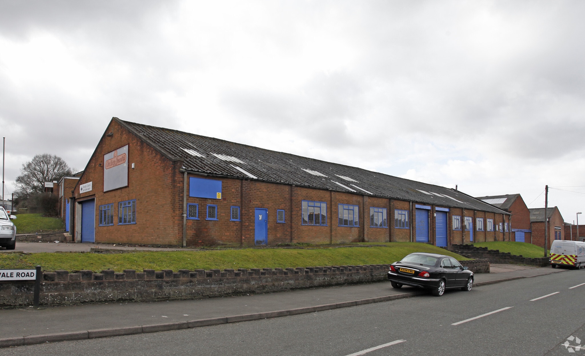 8 Stour Vale Rd, Stourbridge for lease Building Photo- Image 1 of 4