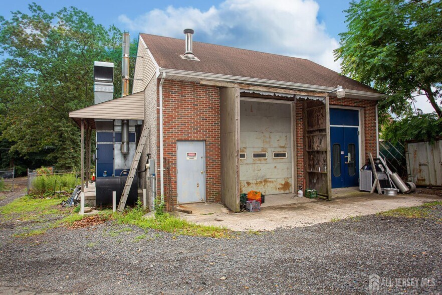 2070-2078 State Route 35, South Amboy, NJ 08879, South Amboy, NJ for lease - Building Photo - Image 3 of 10