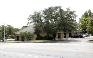 Plus de détails pour 6800 Brentwood Stair Rd, Fort Worth, TX - Bureau à vendre