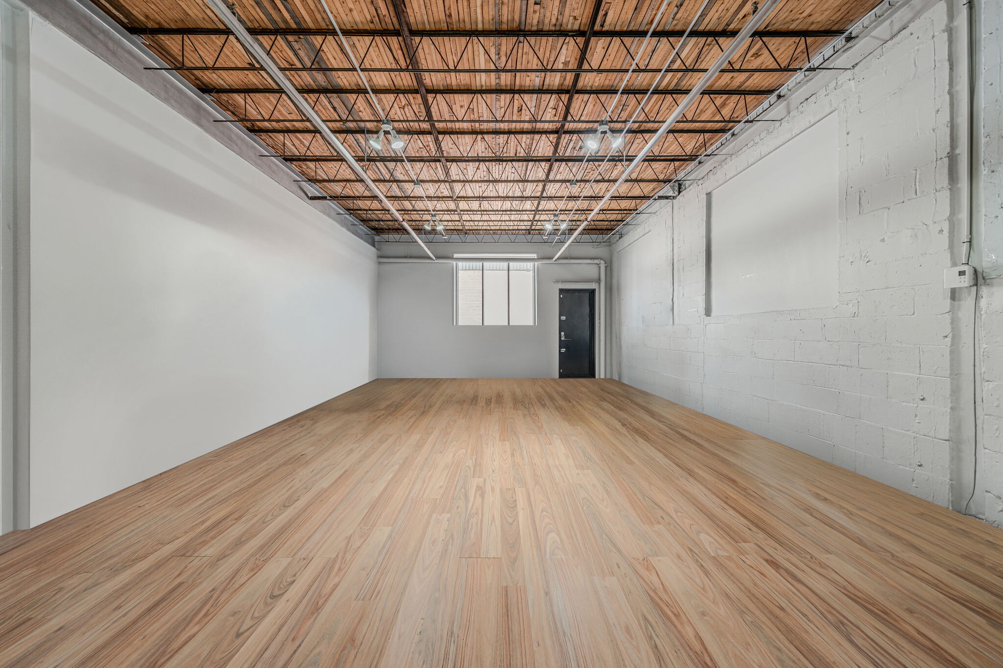 465-485 Rue De Port-Royal O, Montréal, QC for lease Building Photo- Image 1 of 7