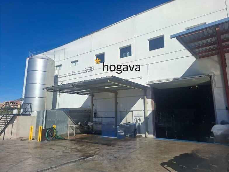 Industrial in Olesa de Montserrat, Barcelona for sale - Building Photo - Image 2 of 30