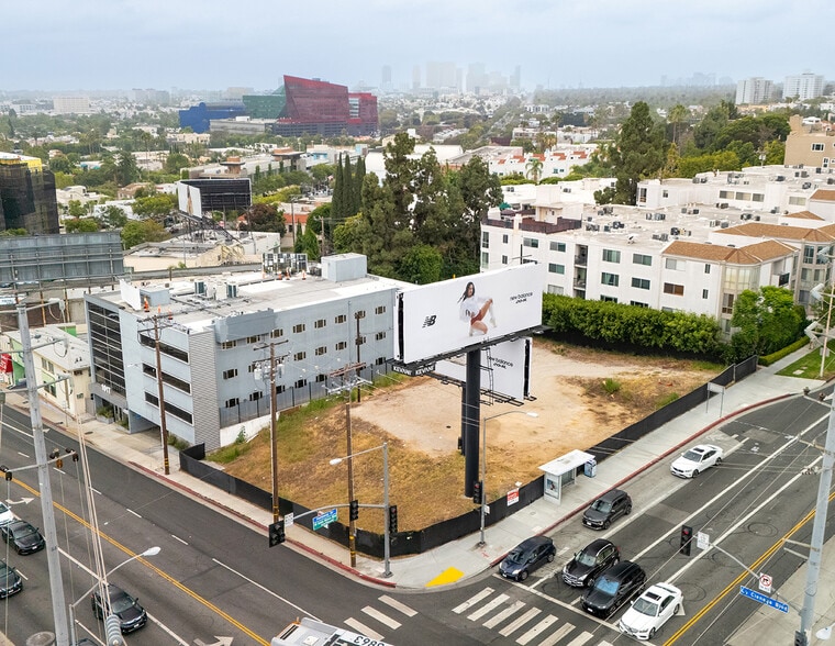 8500 Holloway Dr, West Hollywood, CA for sale - Building Photo - Image 1 of 9