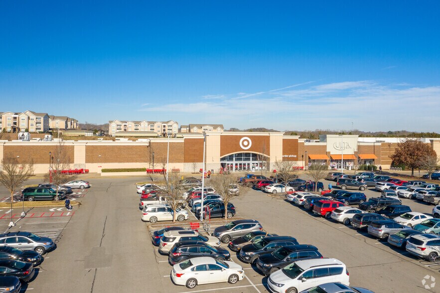 1010-1038 Glenbrook Way, Hendersonville, TN à louer - Photo du bâtiment - Image 3 de 19