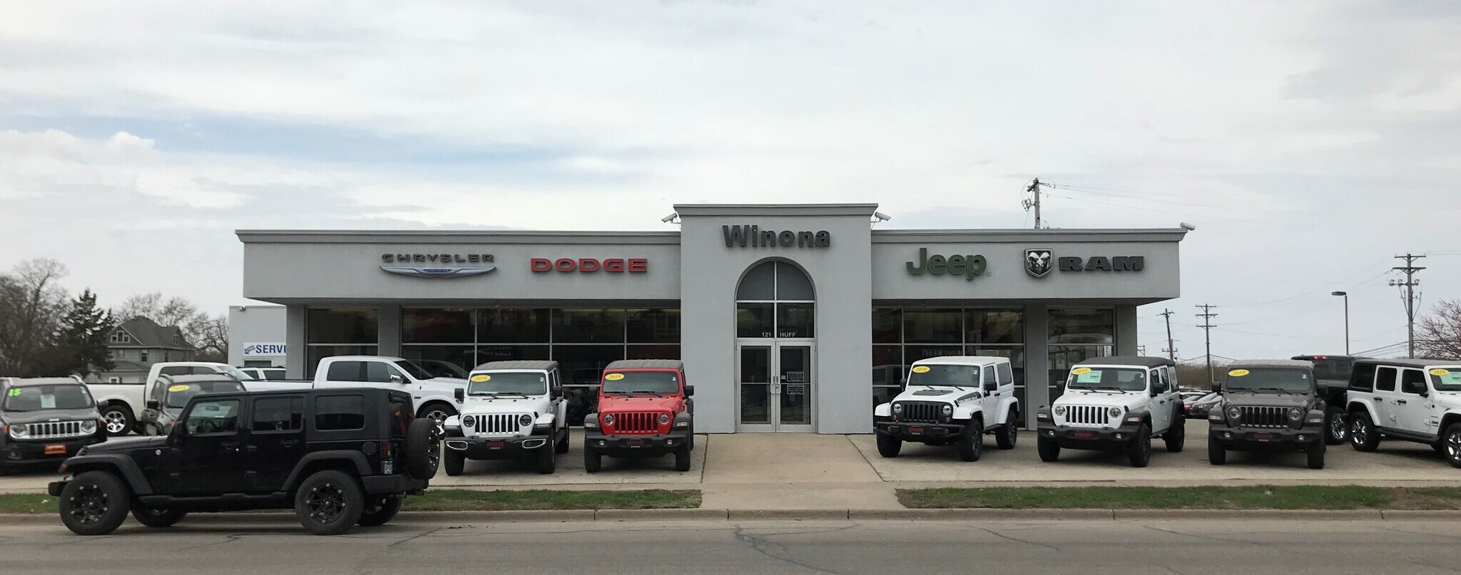 121 Huff St, Winona, MN à louer Photo du bâtiment- Image 1 de 2