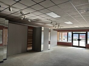 803 N Madison Blvd, Roxboro, NC for lease Building Photo- Image 2 of 3