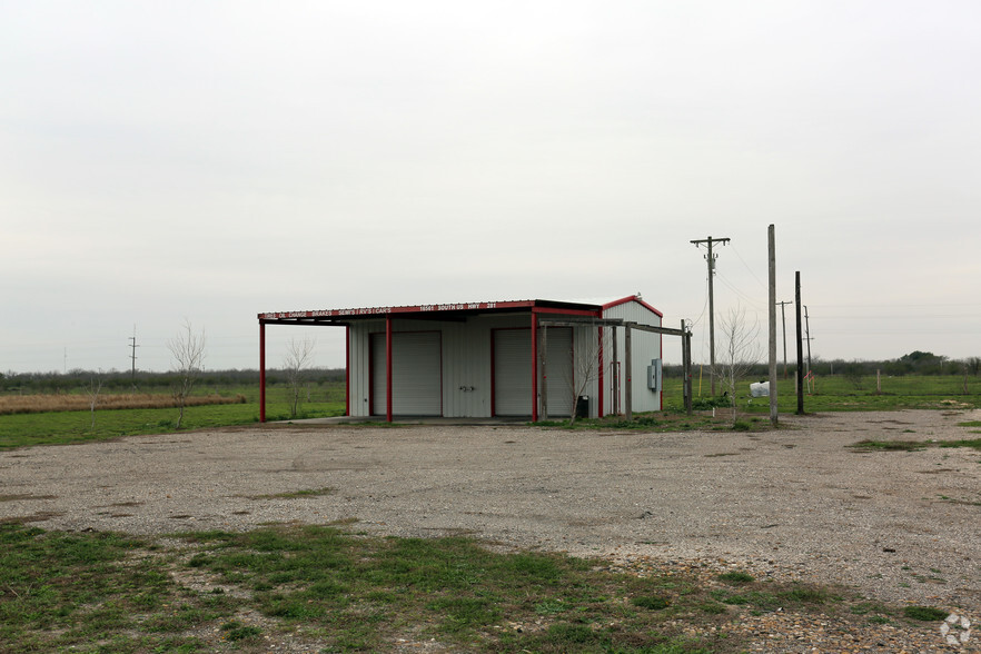 16561 S Hwy 281, Premont, TX for sale - Primary Photo - Image 1 of 1