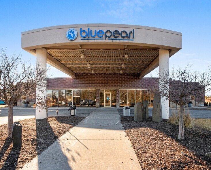 4706 New Horizons Blvd, Appleton, WI for sale - Primary Photo - Image 1 of 25