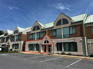 Plus de détails pour 9821 Greenbelt Rd, Lanham Seabrook, MD - Bureau à vendre