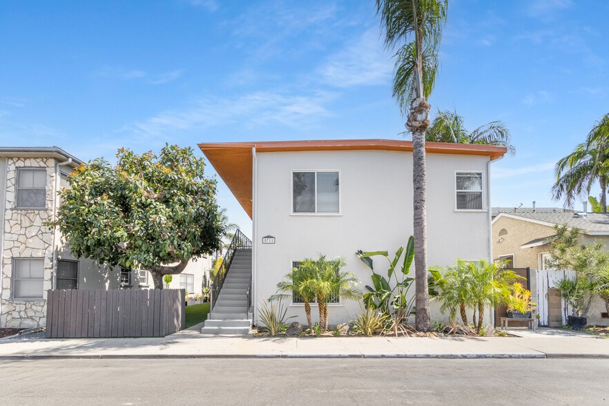 5711 E 2nd St, Long Beach, CA for sale - Building Photo - Image 3 of 12