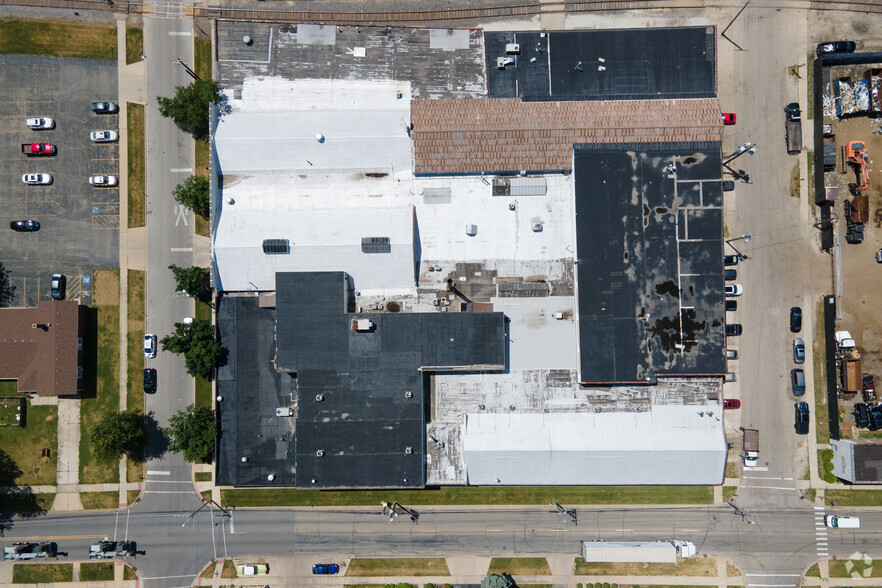 601 W New York St, Aurora, IL for lease - Aerial - Image 3 of 3