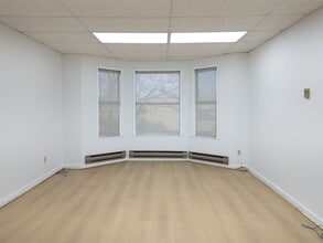 1714-1718 Commercial Dr, Vancouver, BC for lease Interior Photo- Image 2 of 5
