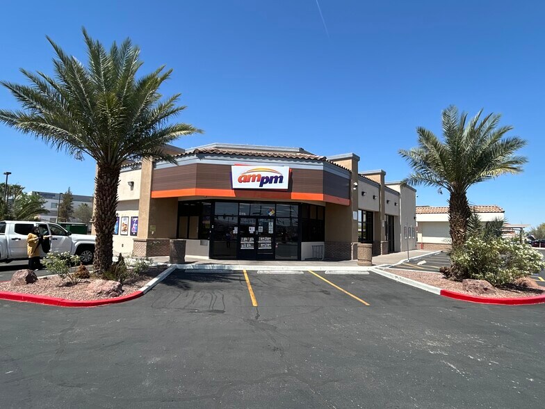 1537 N Boulder Hwy, Henderson, NV à vendre - Photo du bâtiment - Image 2 de 9
