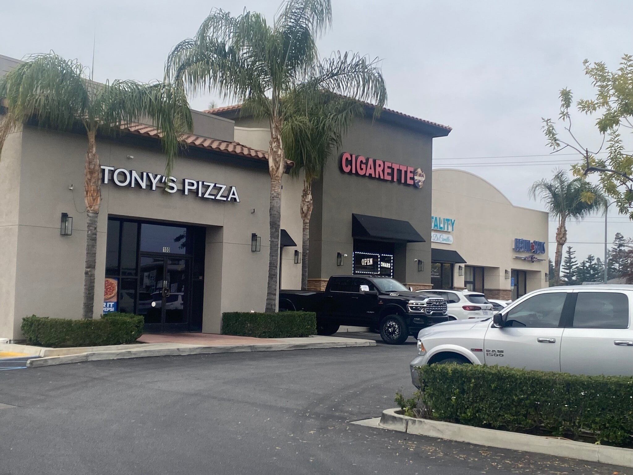 13001 Allen Rd, Bakersfield, CA for lease Primary Photo- Image 1 of 11