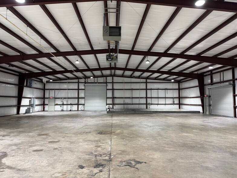 628 Industrial Park Rd, Roberta, GA à louer - Photo du bâtiment - Image 3 de 12