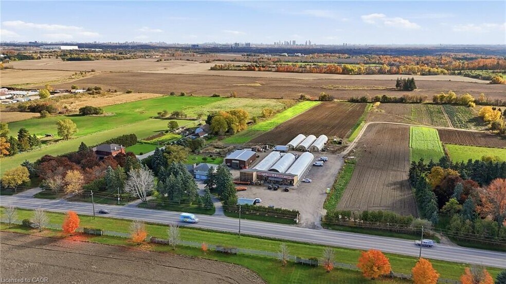 4973 King Vaughan rd, Vaughan, ON à vendre - Photo du bâtiment - Image 3 de 3