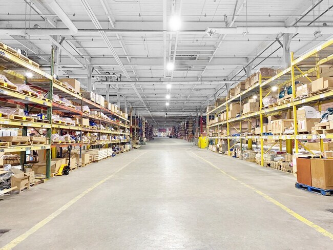 Plus de détails pour 4600 Hendersonville Rd, Fletcher, NC - Bureau, Industriel à louer