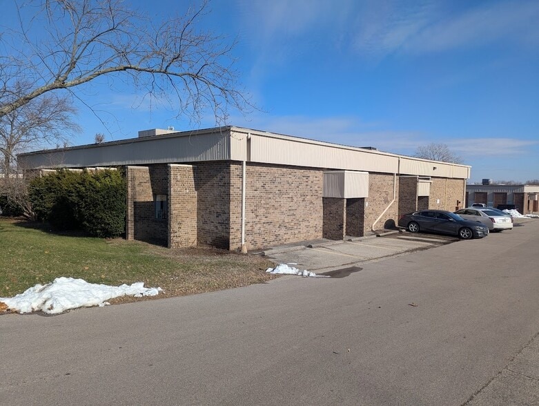 88 Westpark Rd, Centerville, OH à vendre - Photo du bâtiment - Image 2 de 7