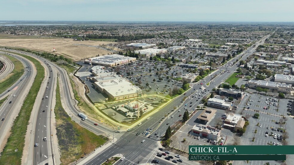 5705 Lone Tree Way, Antioch, CA à vendre - Vidéo sur l’inscription commerciale - Image 2 de 4