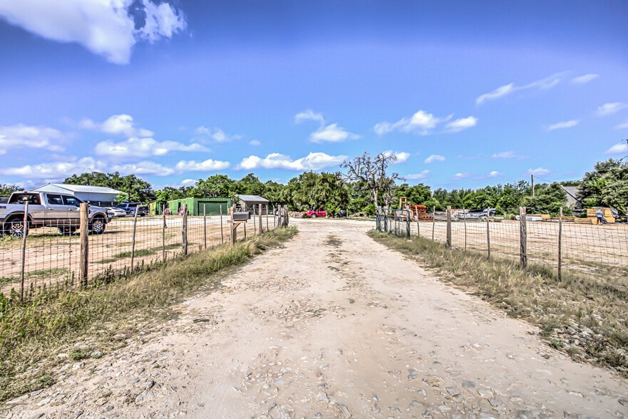 12400 Trail Driver, Austin, TX for sale - Primary Photo - Image 1 of 25