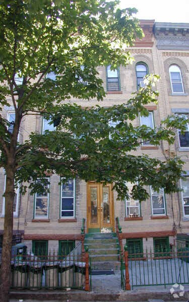 430 Bleecker St, Brooklyn, NY à vendre Photo principale- Image 1 de 15