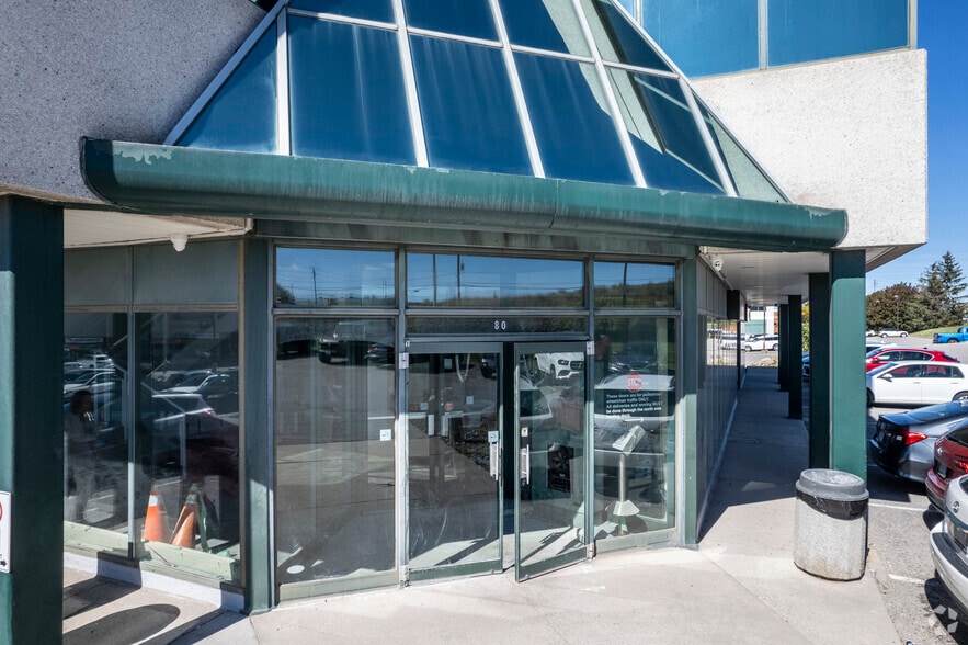 7800 Woodbine Ave, Markham, ON à vendre - Photo du bâtiment - Image 3 de 5