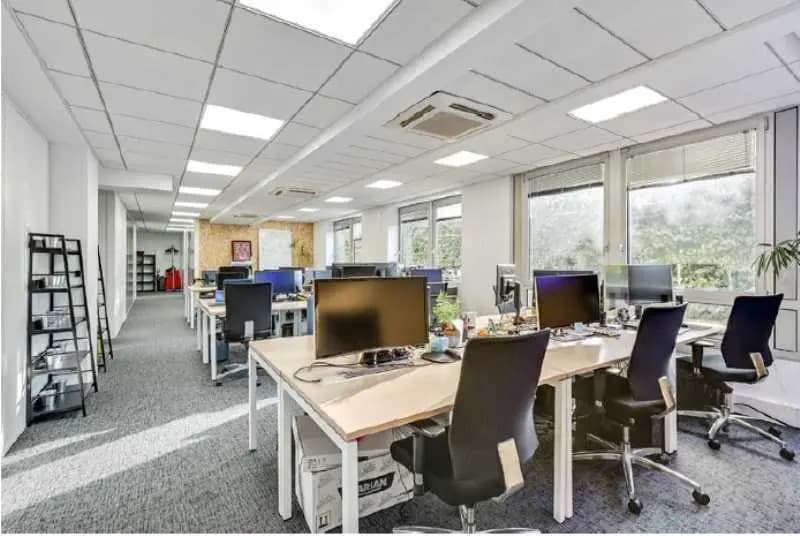 24 Quai Gallieni, Suresnes for lease - Interior Photo - Image 1 of 13