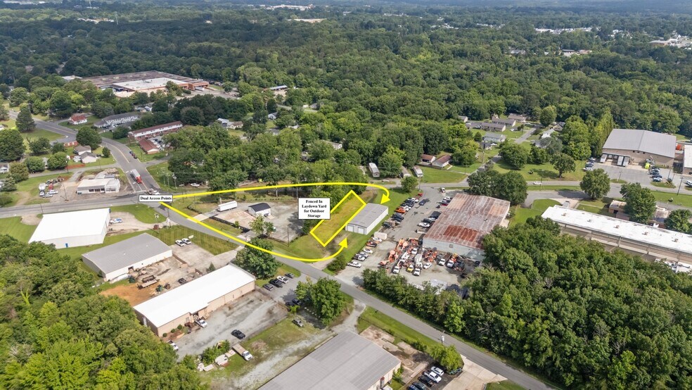 808 E Parker St, Graham, NC à vendre - Photo du bâtiment - Image 2 de 36