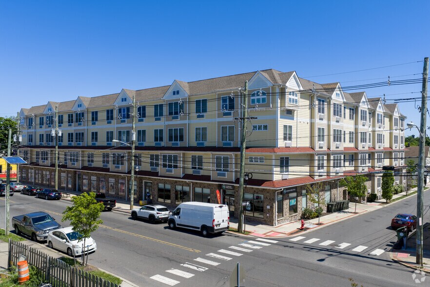 510 Hamilton St, Somerset, NJ à louer - Photo principale - Image 2 de 25