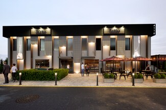 Plus de détails pour 7630 Little River Tpke, Annandale, VA - Commerce de détail à louer