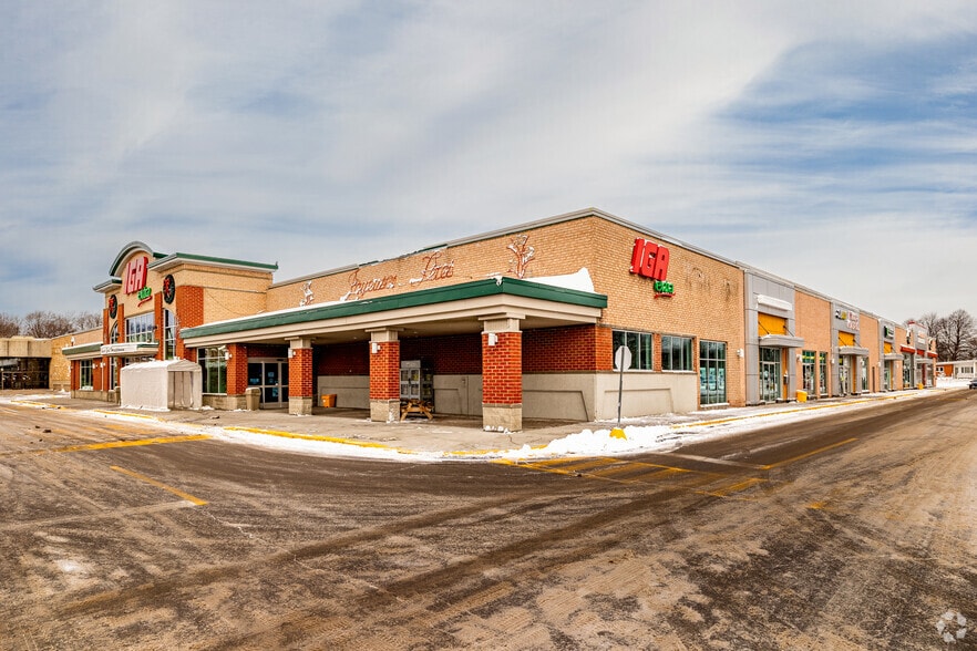 155 Rue Notre-Dame, Repentigny, QC à louer - Photo du bâtiment - Image 1 de 8