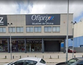 Retail in Badalona, Barcelona for lease Building Photo- Image 2 of 5