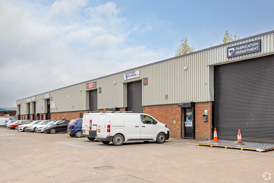 Bontoft Ave, Hull à louer - Photo du bâtiment - Image 2 de 2